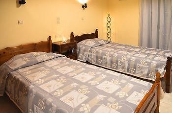 Artemis Studios And Apartments Psarou  Экстерьер фото