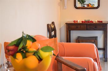Artemis Studios And Apartments Psarou  Экстерьер фото